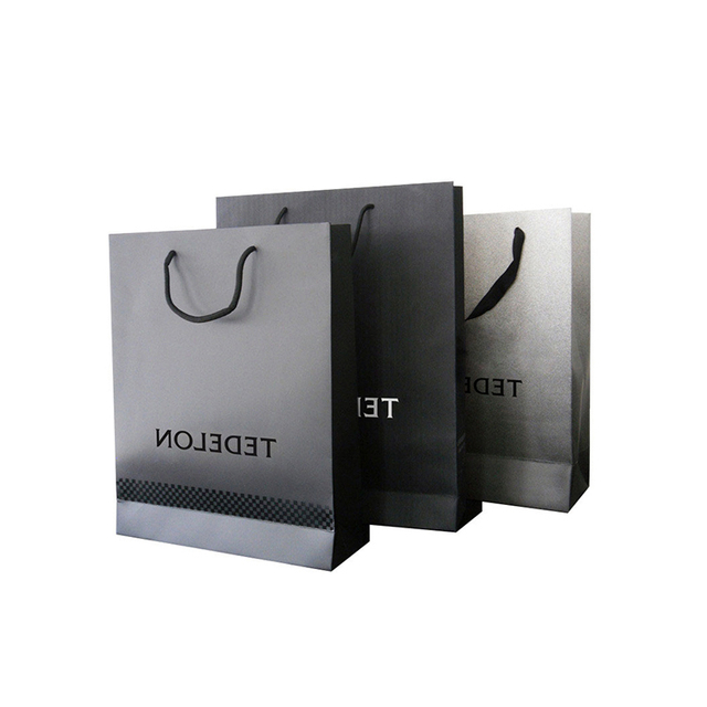 Bolsa de papel negra, bolsa personalizable, impresión Digital mate con su propio logotipo, papel laminado negro, papel de compras, regalo