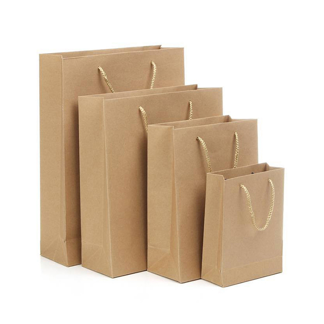 Bolsa de papel reciclada de alta calidad de muestra gratis con asas, bolsa de cartón para ropa impresa personalizada